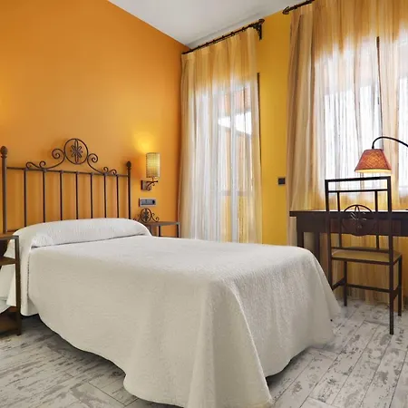 Hotel Moya Honrubia